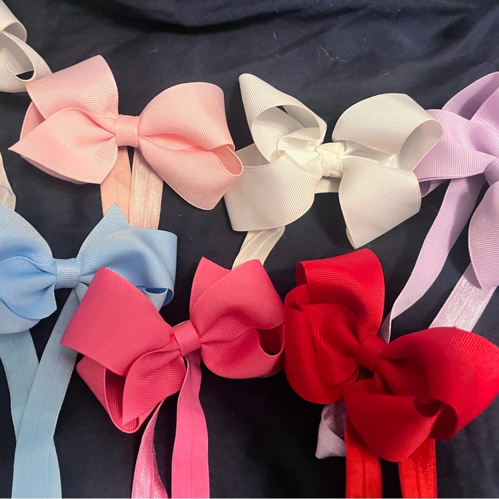 Multiple color handmade baby headband bows!
I paid 7.50 per handmade bow! - Picture 3 of 3